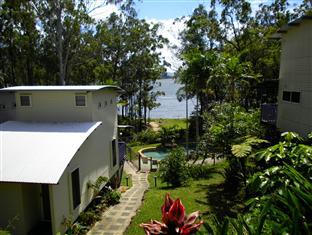 Lake Tinaroo Terraces Motel Exterior photo